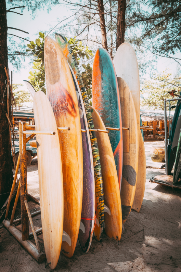 SURF SHOP